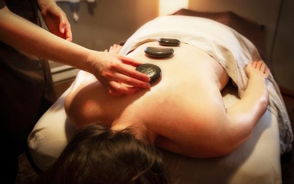 8 Surprising Benefits of a Full Body Massage